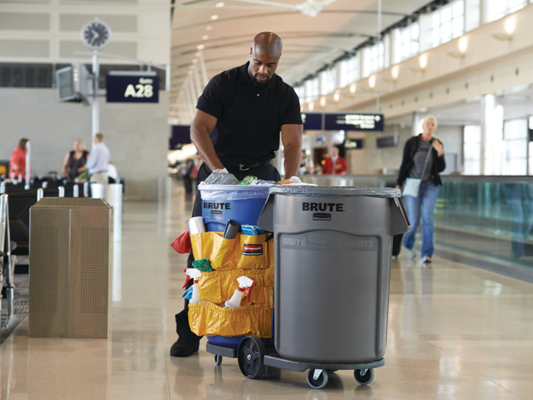 FG264360GRAY Ur Brute 44G Vented Blue Gray In Use Airport Terminal 2 (1)